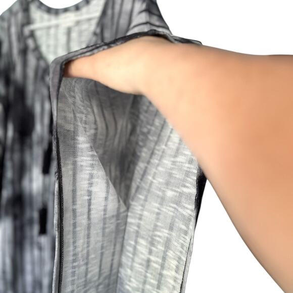 SIMPLE by Suzanne Betro Cape Sleeve Tunic Top Women's 3X Gray/Black Stripe NEW - Picture 5 of 8